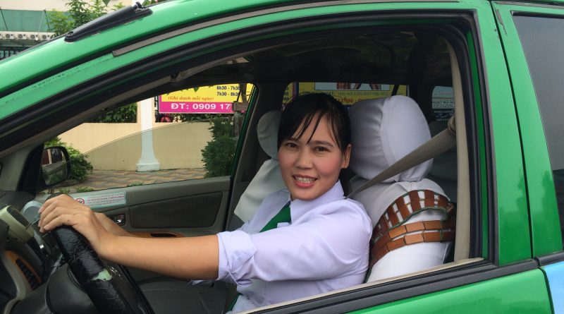 Taxi Mai Linh tuyển lái xe